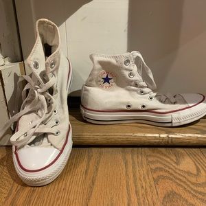 White high top converse W size 6